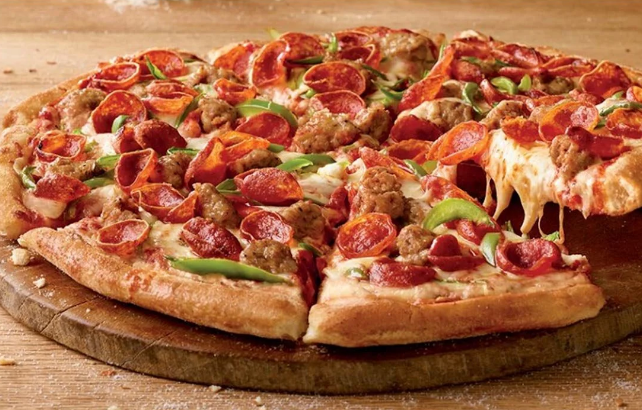 Marco’s Pizza: A Slice of Italian-American Delight