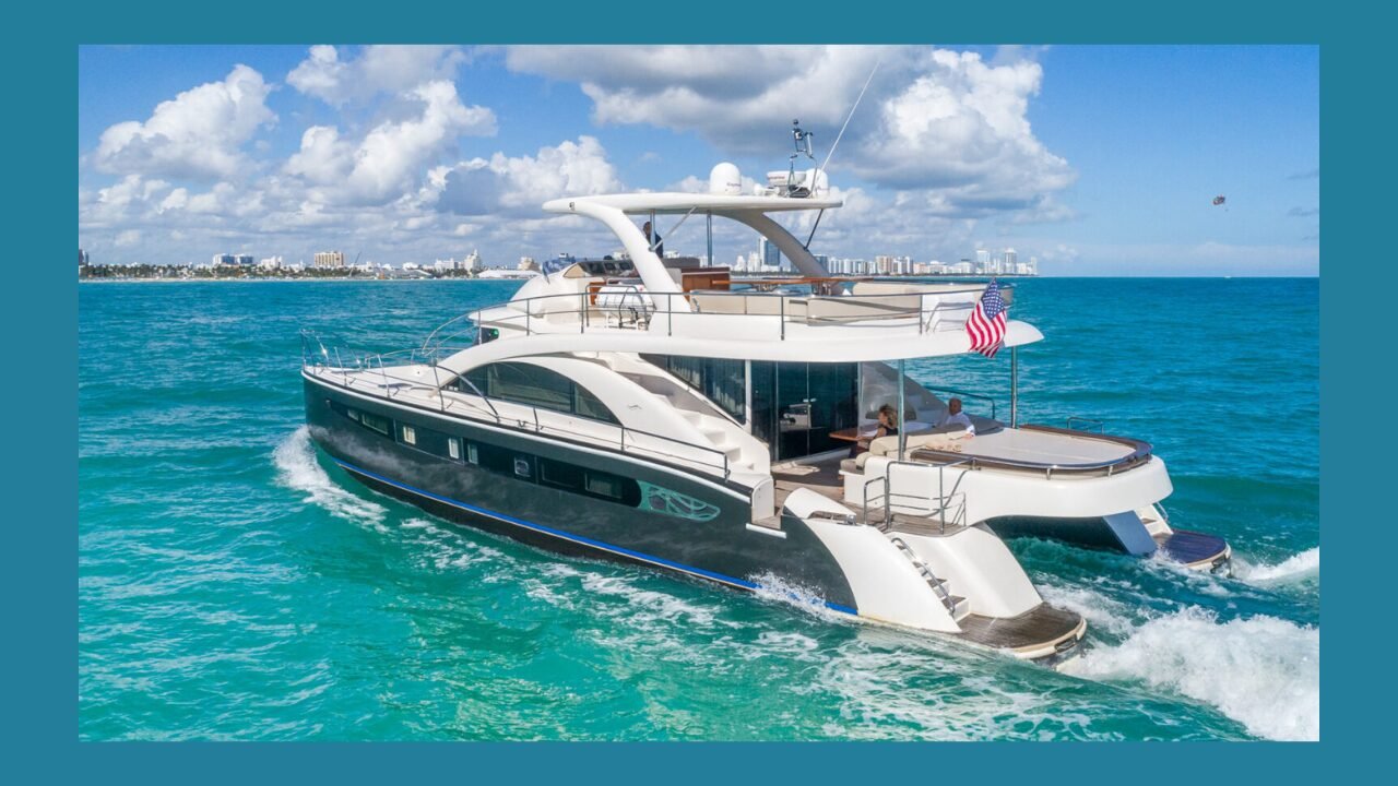 Yacht