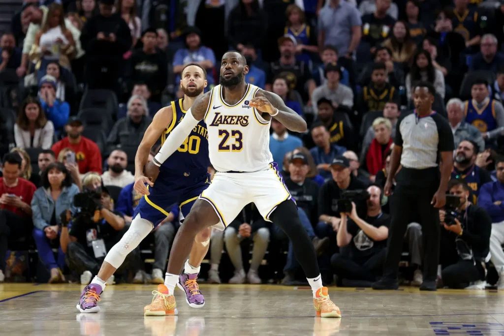 Warriors Precision vs. Lakers Resilience
