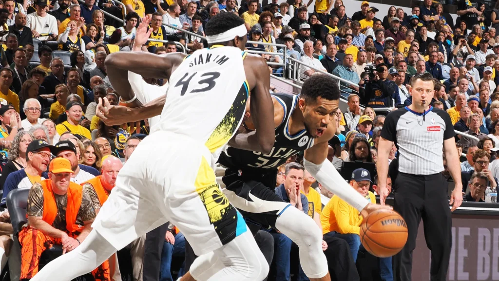 Milwaukee Bucks vs Pacers Match Player 