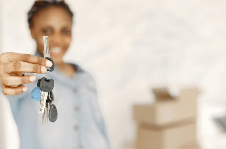 Enjoy Hassle-Free Apartment Living with Smart Rentals
