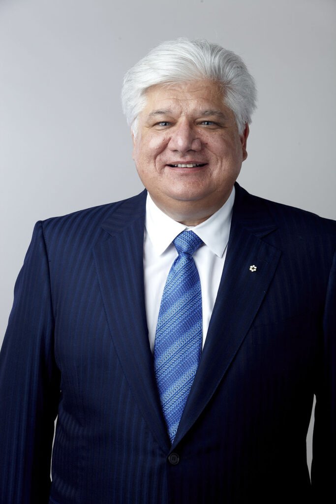 Mike Lazaridis age