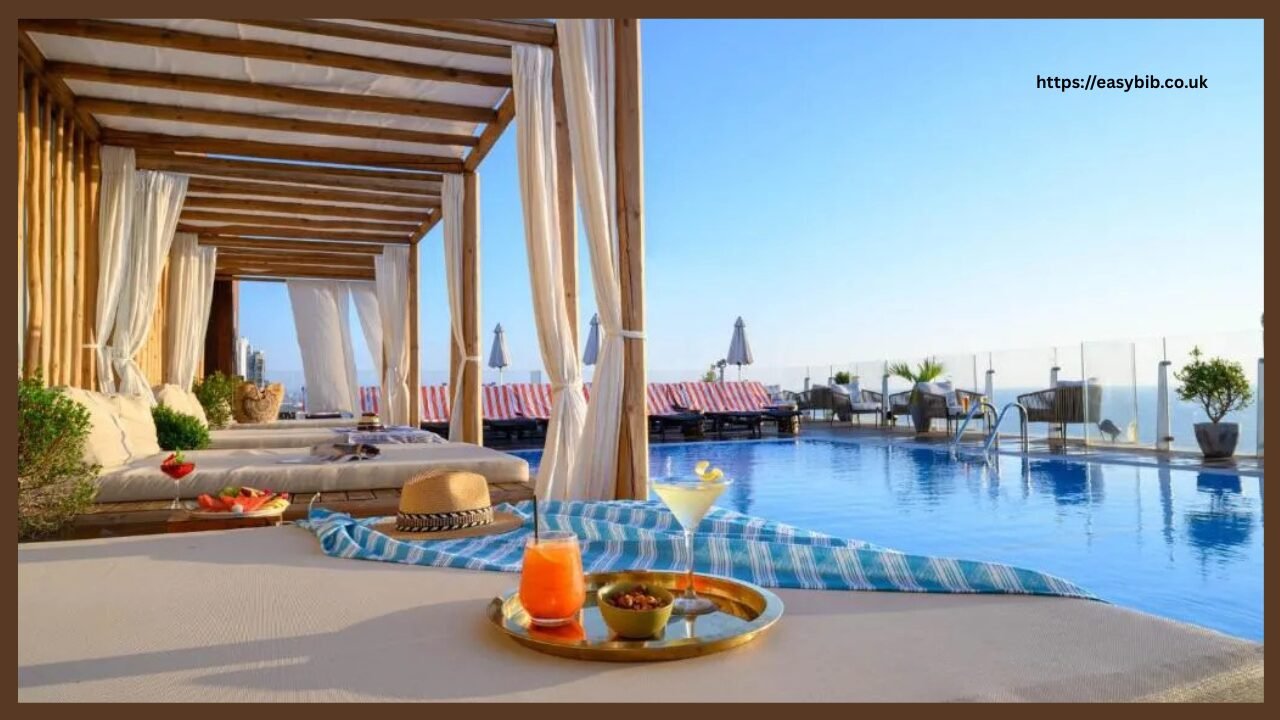 Beach Hotel in Tel Aviv